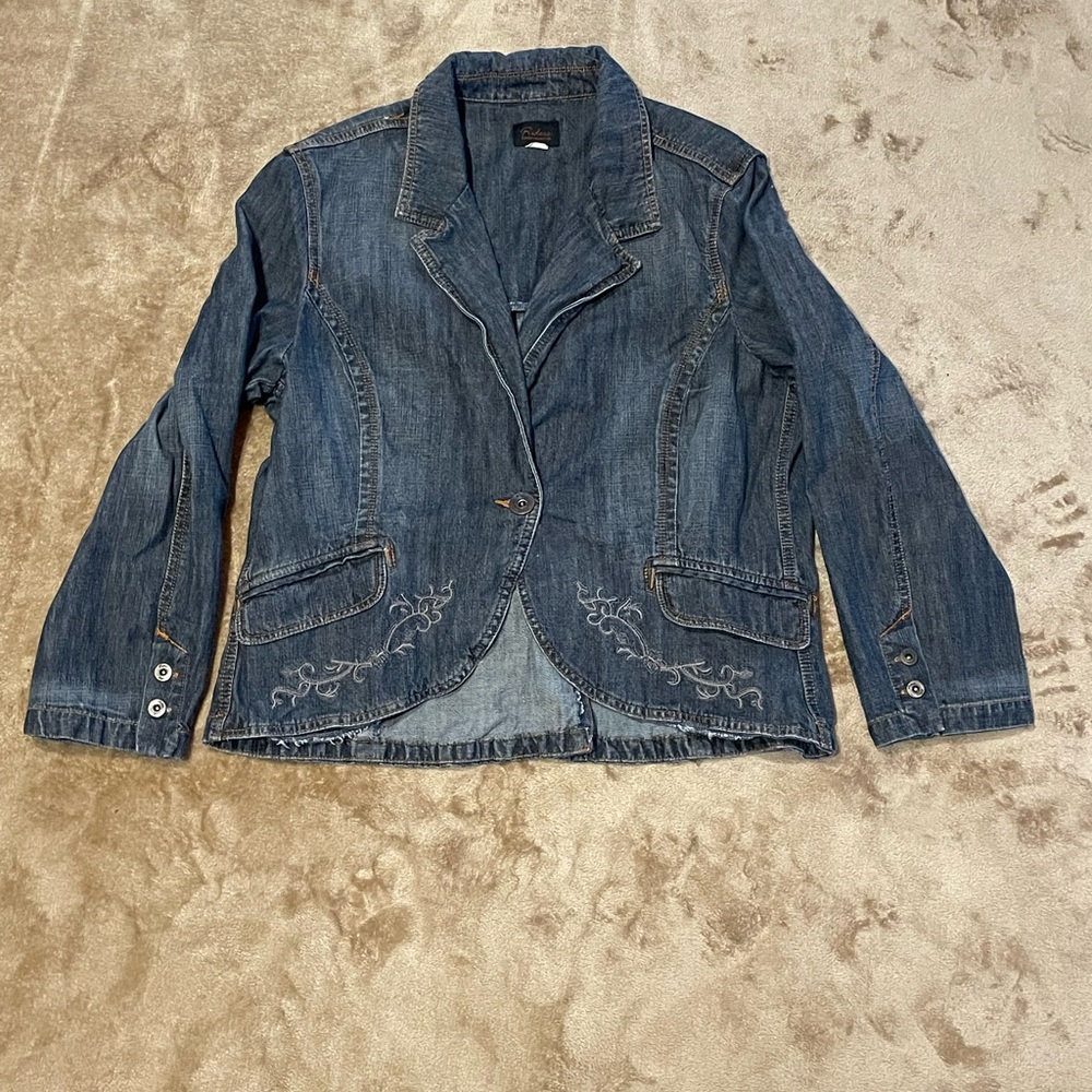 Woman's Rider's Copper Collection Dark Wash Embroidered Y2K Denim Jacket Size LG